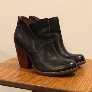 Kork Ease Castaneda Ankle Boot Black Leather 7 EUC